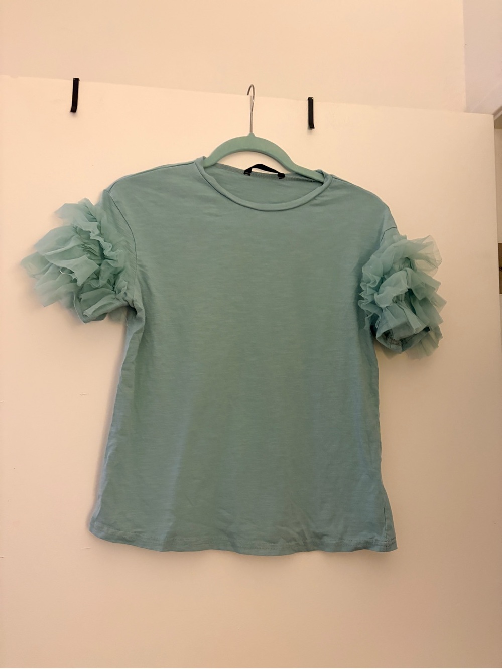 Ruffle Sleeve Tee S